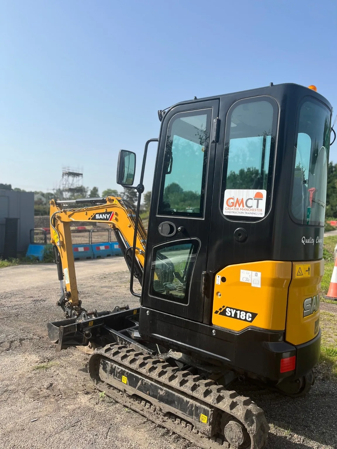 360 Excavator Below 10T (Tracked)