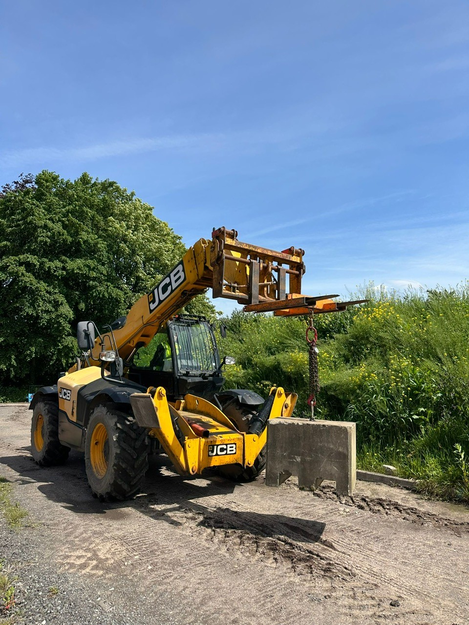 Telescopic Handler Suspended Loads