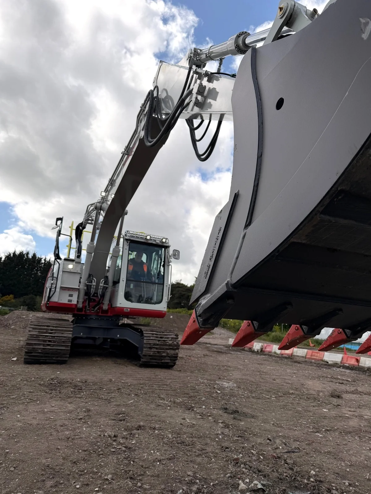 Excavator Lifting Operations